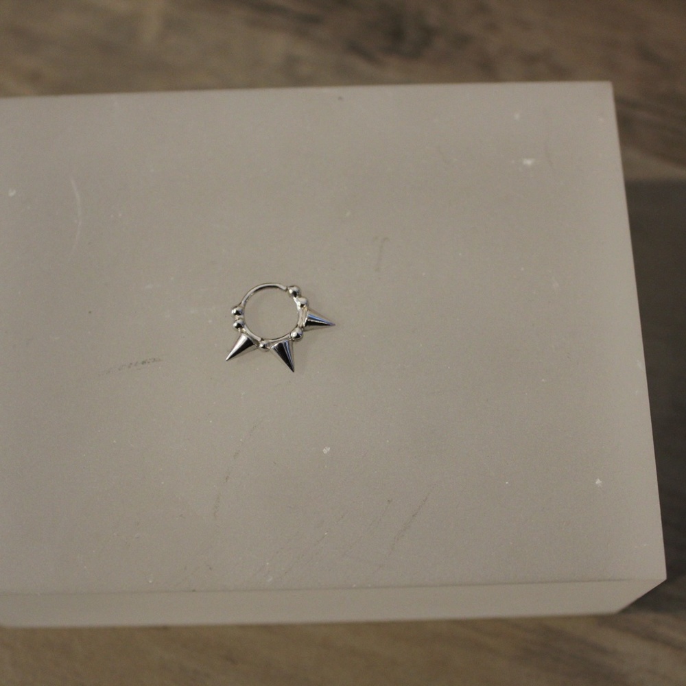 Maria Tash Triple Short Spike Granulated Hoop Earring White Gold